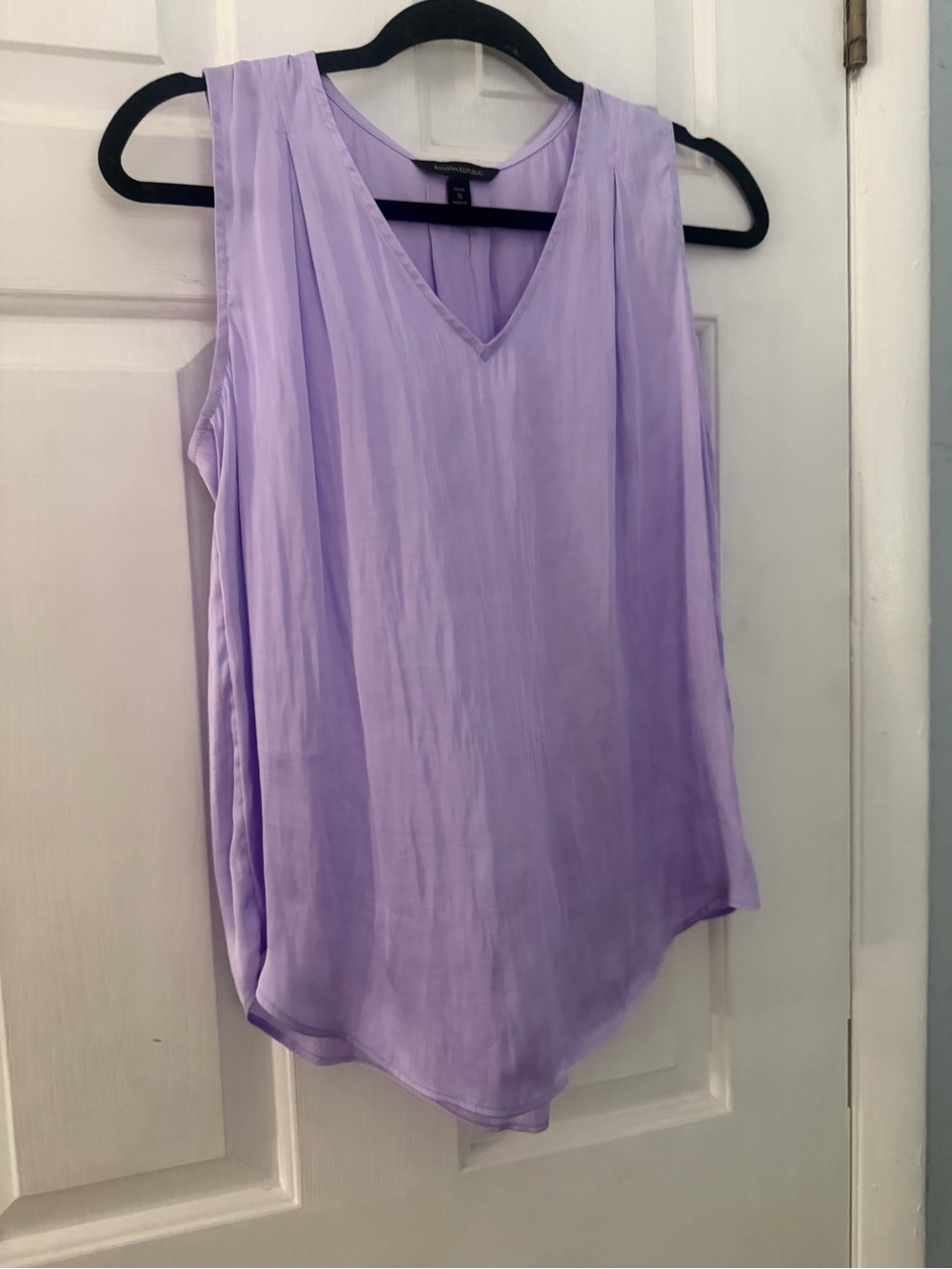 Banana Republic Lavender V-Neck Silk-Blend Camisole
